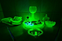 Sb�rka uranov�ho skla jednoho m�ho zn�m�ho